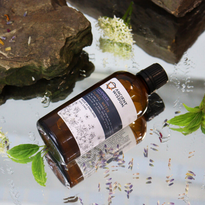 Hidrolat de Lavandă Pur, 100 ml – Tonic Facial Calmant și Elixir pentru Relaxare